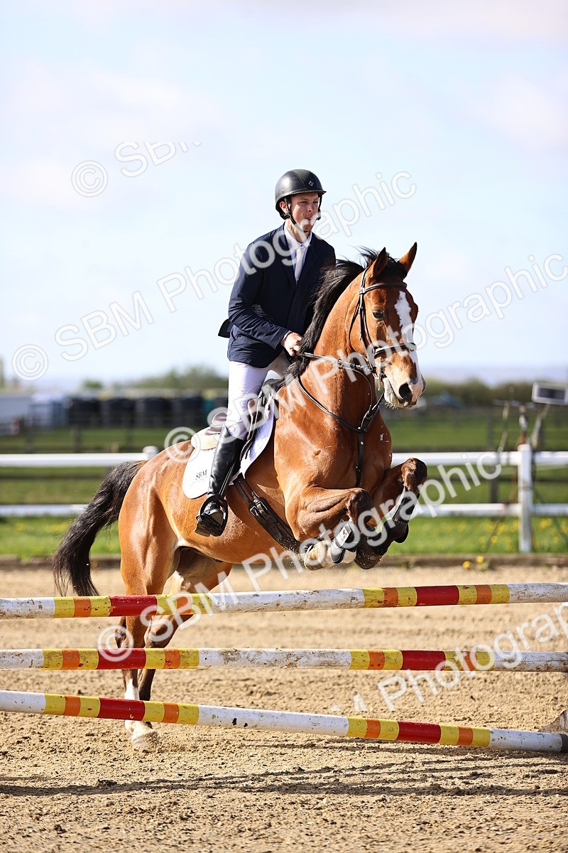 SBM_002924 - Class 14 - Clear Round