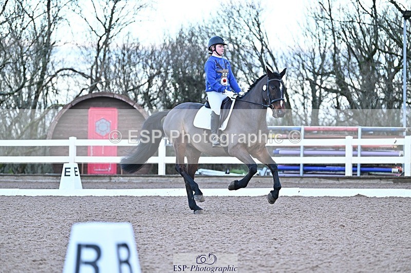 241214-085331-00829 - 143-Tila.Da.Costa-Leomiro