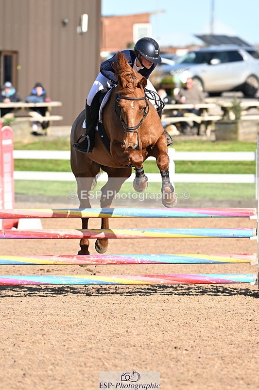 241026A-143813-01381 - SAT Cls 16-18 Children on Horses