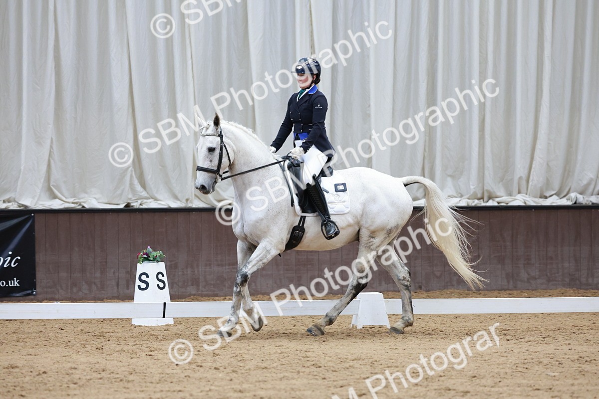 SBM_009898 - Class 6b - Novice 6 - 12.40-13.43