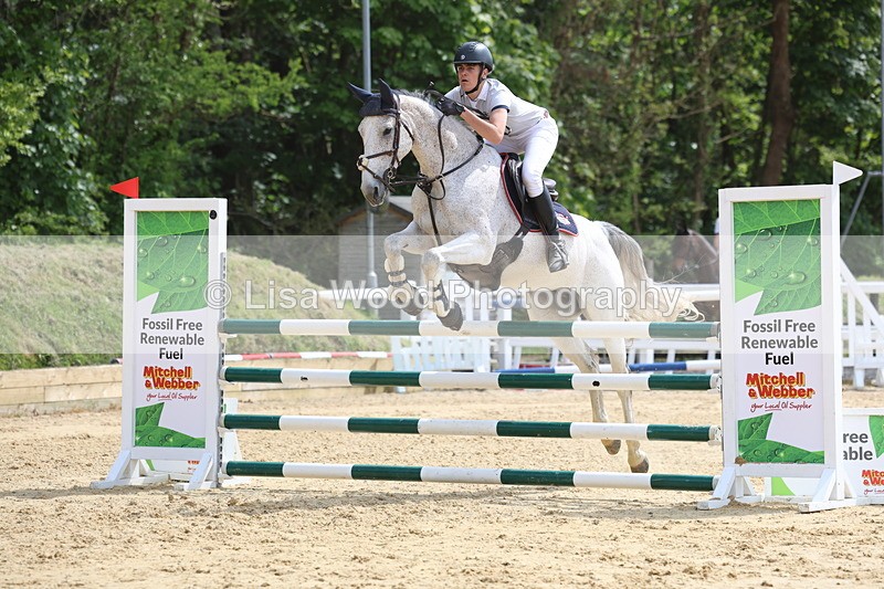 3E7A7232 - Class 7: Senior Newcomers/1.10m open