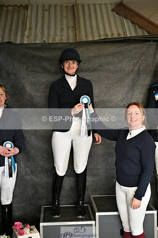 260214-130609-03874 - Cls 15 Medium Silver Presentations