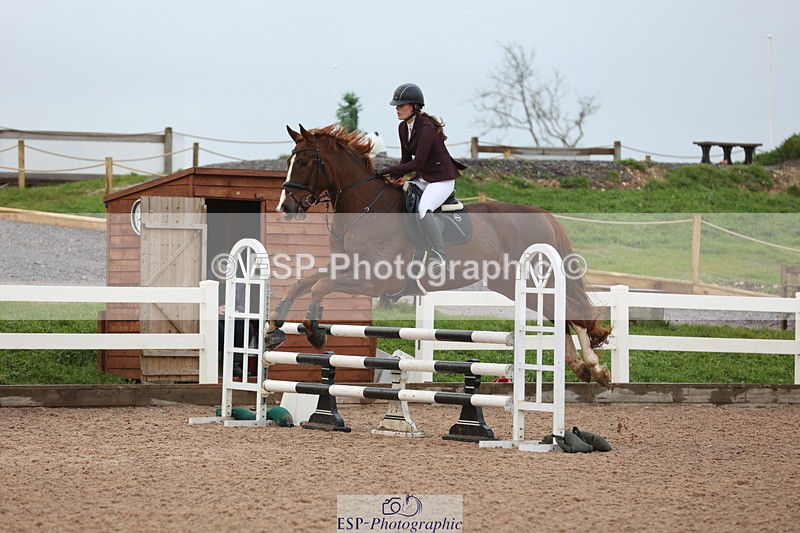 231112A-082658-02673 - Cls 16 Snr 90cm Open