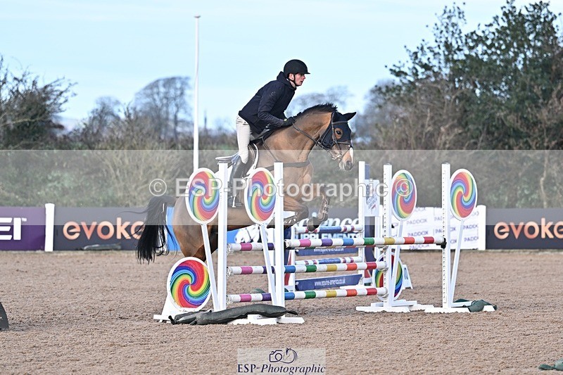 251126-100221-00100 - Cls 0 + 1, Clear Round, British Novice and 90cm