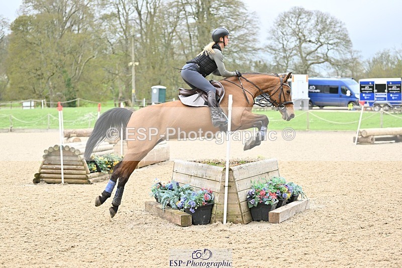 240411-120934-01204 - Group 4 XC