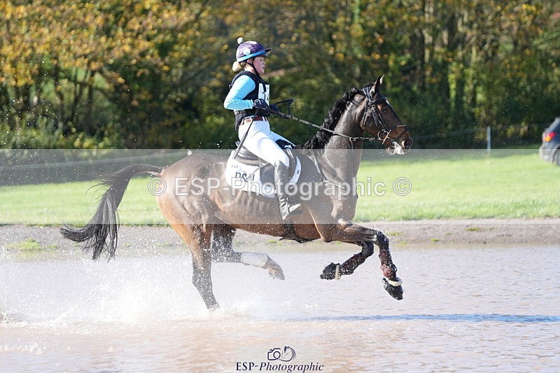 251024A-124715-10803 - B-140-Charlotte.Ward