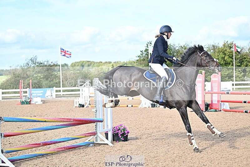 241004A-103144-01198 - Fri 07 Snr Brit Nov & 90cm Open