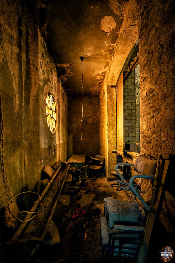 B'Nai Jeshurun Synagogue/Hopewell Baptist Church | Decayed Storage - B'nai Jeshurun Synagogue/Hopewell Baptist Church