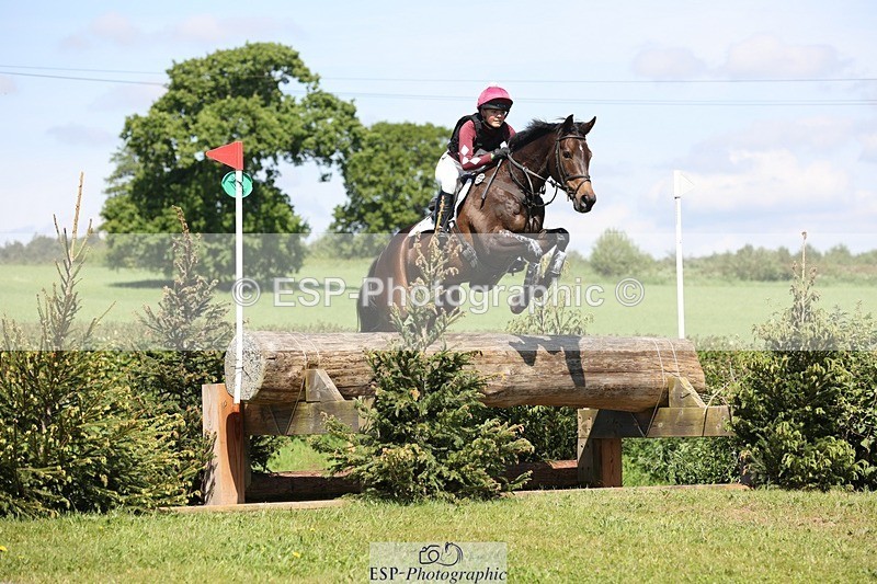 240525-110639-12557 - 326-BALLINAMEEN_BOYLE-Georgie_Selley