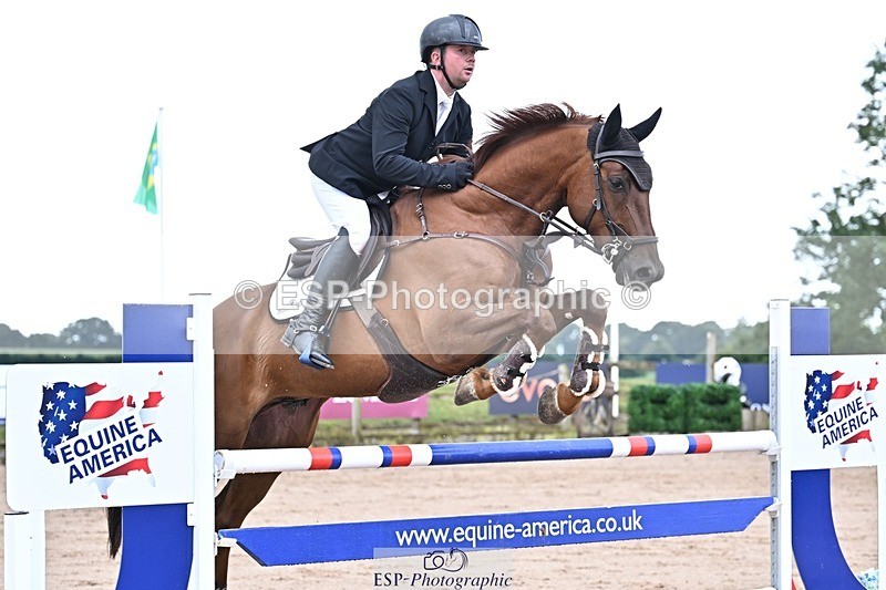 250731-105504-00468 - Cls 02 Snr Fox 1st Rnd