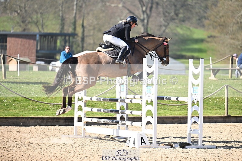 260321A-134403-00829 - 5 Newcomers 1m 10