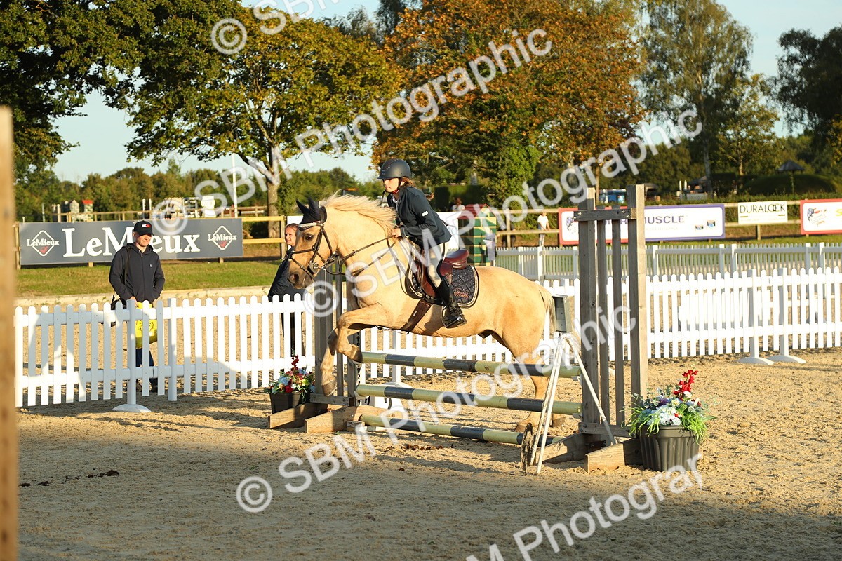 SBM_53905 - J8 - Junior Pony 65cm Championship