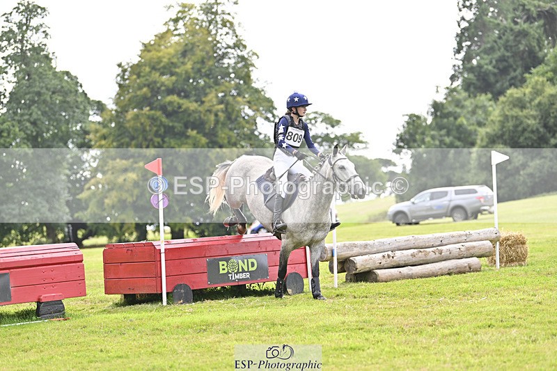 240825X-145136-35304 - 80cm XC 14.30 to 15.30