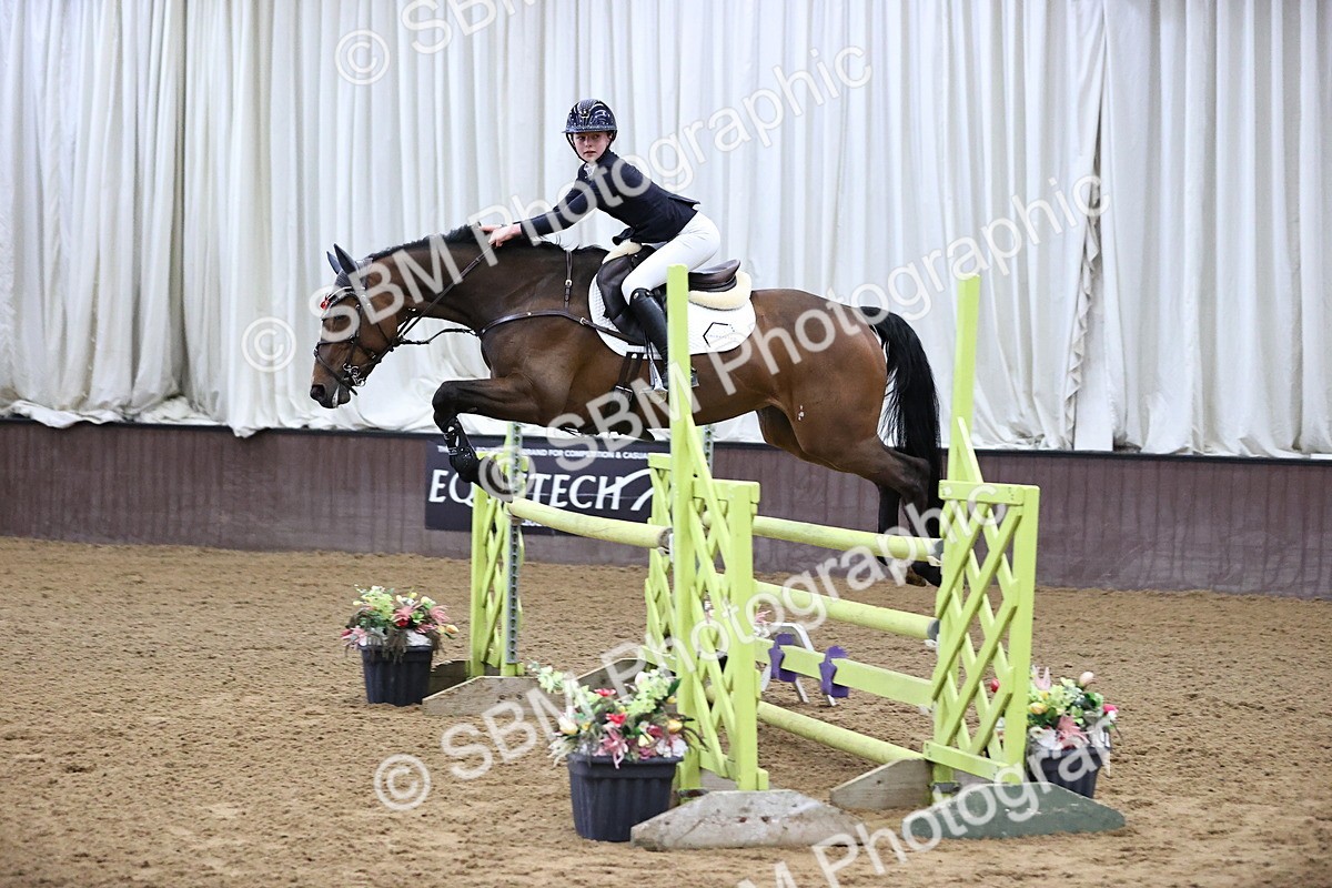 SBM_001536 - Class 4 - Senior Newcomers - 1.10m Open