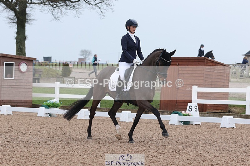 250216-095008-04941 - 229-Tara.Faulds-Platinum.SNW