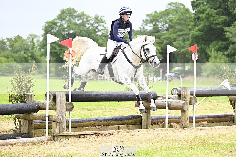 240623-100911-00953 - BE 90 XC 09-35 tro 10-30