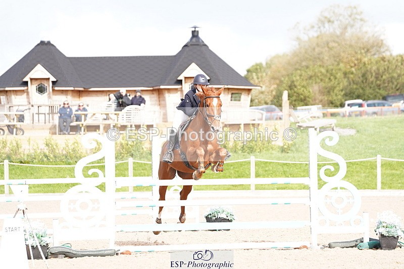 241004A-114010-00279 - Fri 02 Snr 1.05m Open