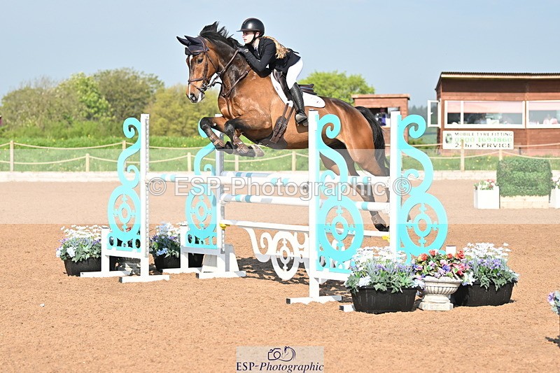 240512A-085201-16518 - Cls 47 Snr 1.20m Open