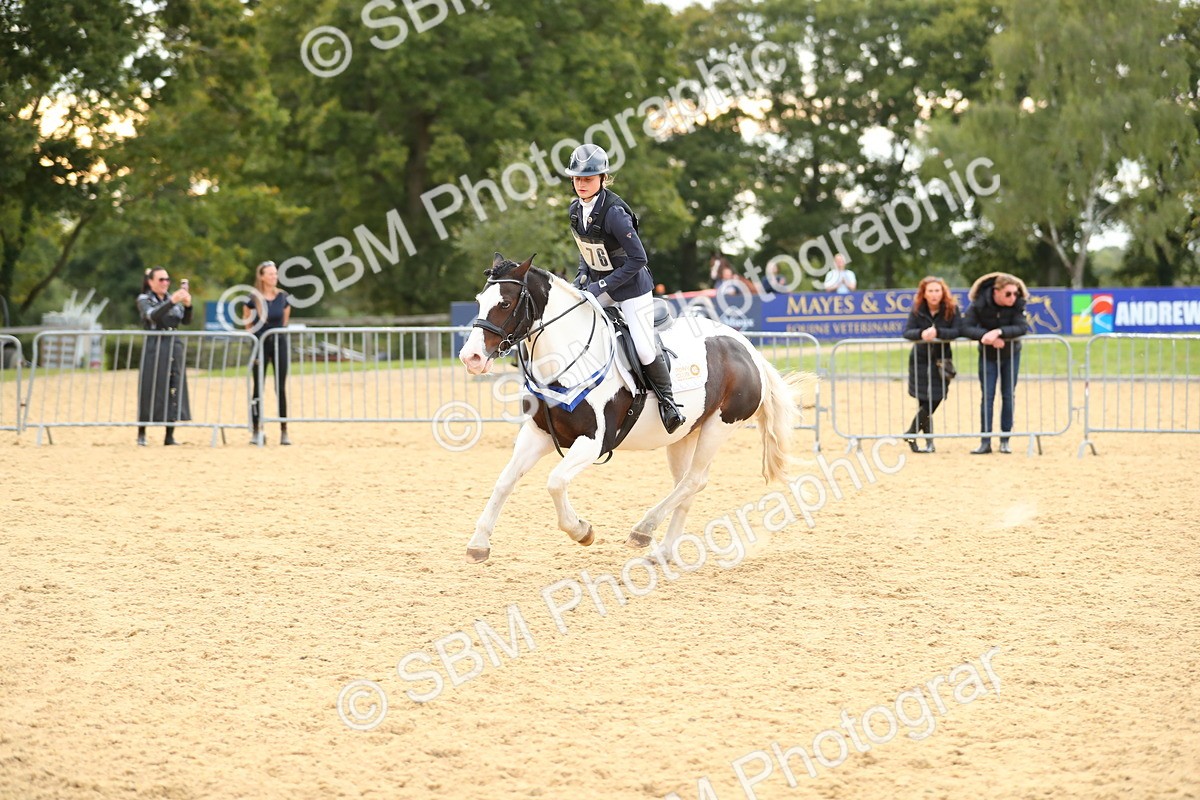 SBM_76193 - J19 - Junior 90cm Supreme Championship