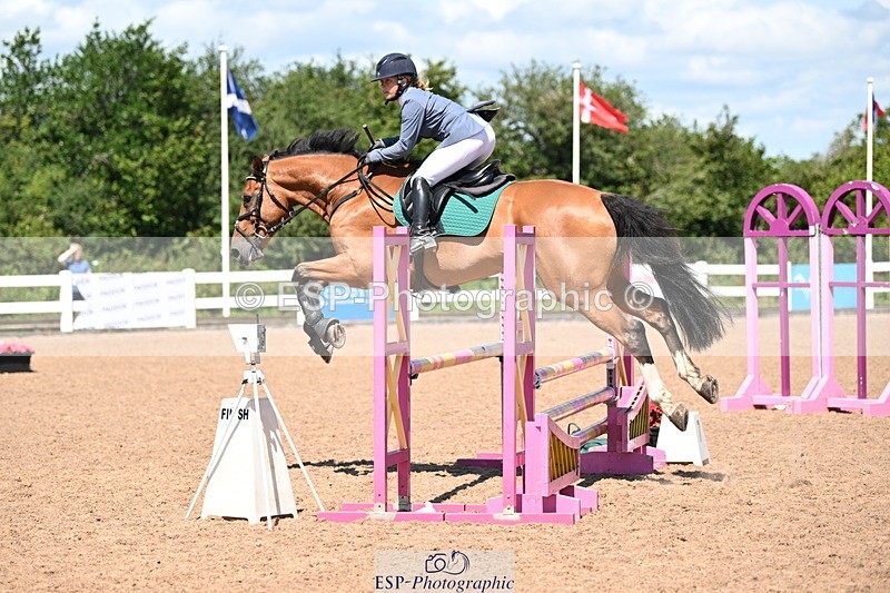 240728A-121237-08467 - Cls 32 85cm Amateur Qualifier