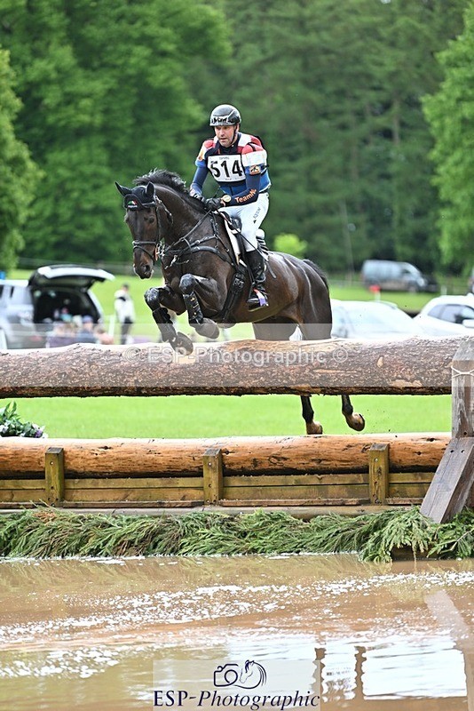 240526-145235-24235 - 514-CROSSBORDER_RADAR_LOVE-Raf_Kooremans