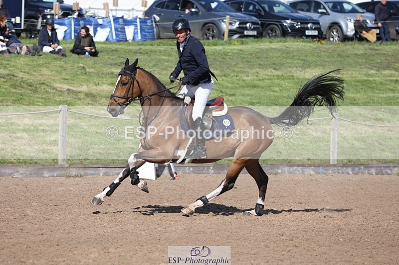 240419A-161044-09211 - Cls 10, 2 Star Big Tour 145cm  15.45 to 16.35 break