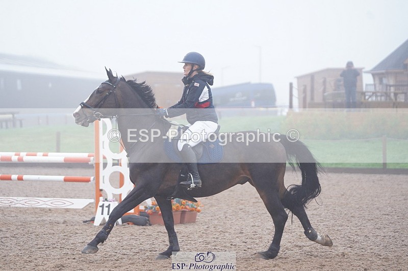 241006A-115358-06664 - Cls 19 Snr 1.05m Open