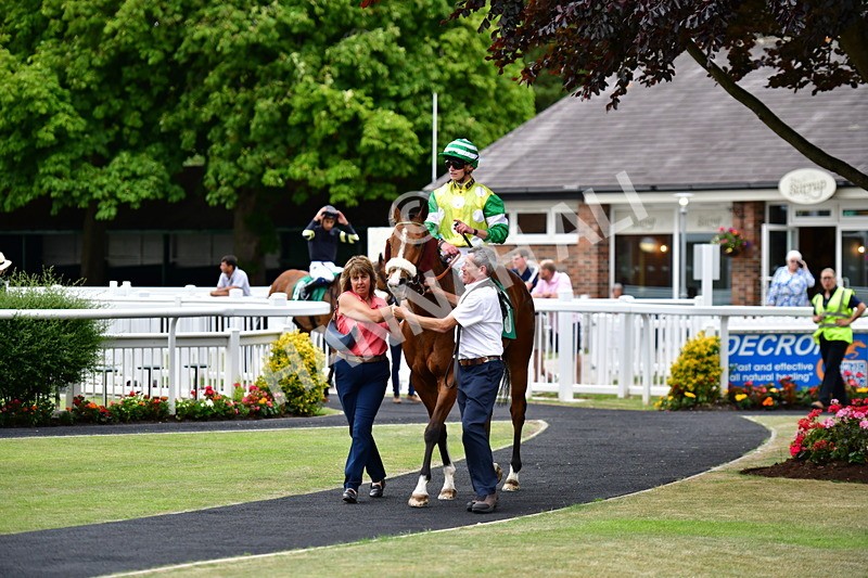 170625-Race 6-Kings Crown-4214 - Race 6