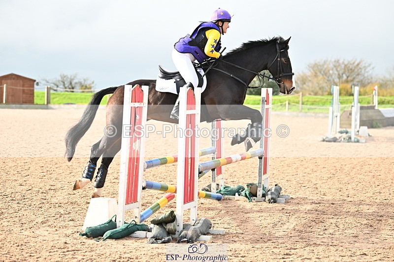 241110A-112021-00533 - 80cm Start to 11.30