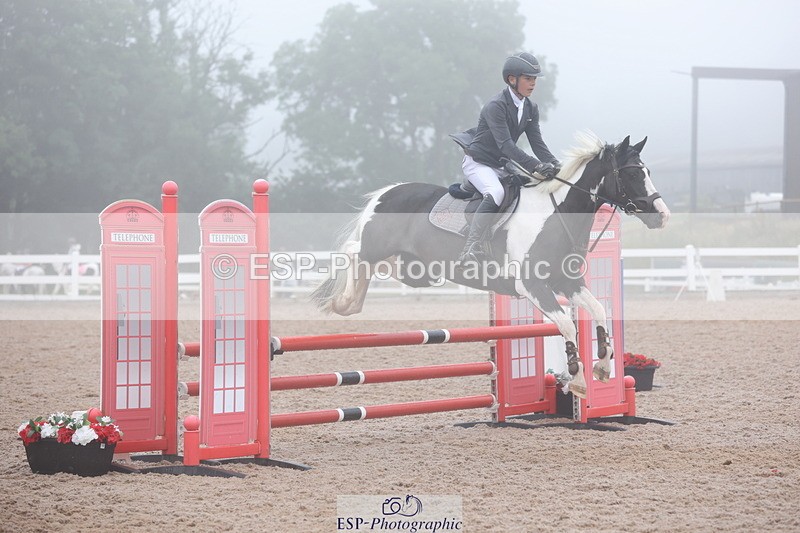 240630A-090315-11390 - Cls 30 British Novice and 80cm Open