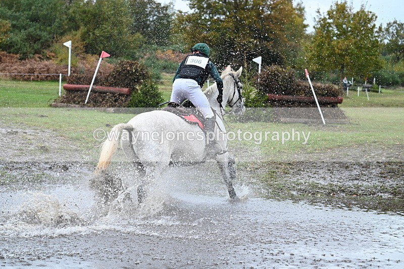 WJ7_4445 - 100cm Cam 2 Water Time 15:09 to 15:20