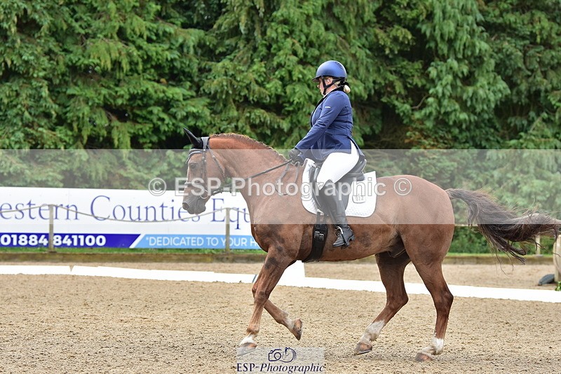 250719A-104220-03770 - 072-Emma.Trace-Laddenbrook.Truman