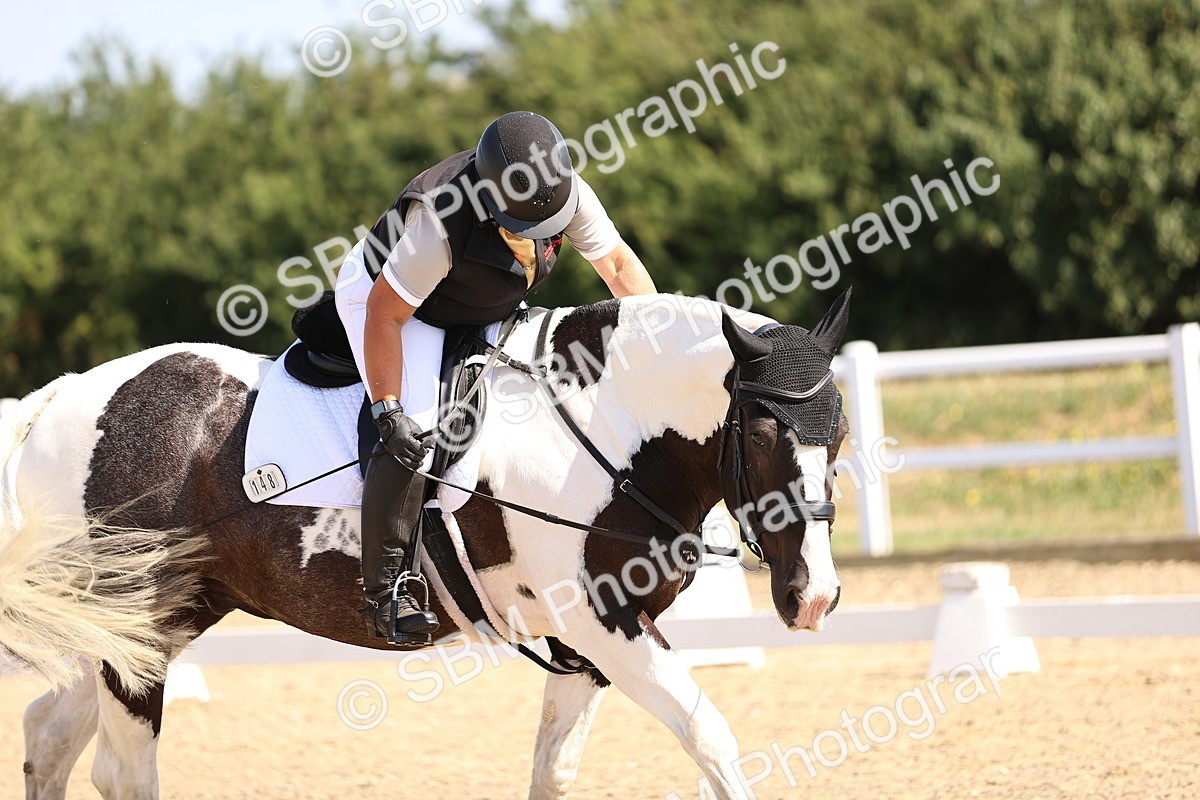 SBM_009259 - Novice 5 - 9.50-10.53