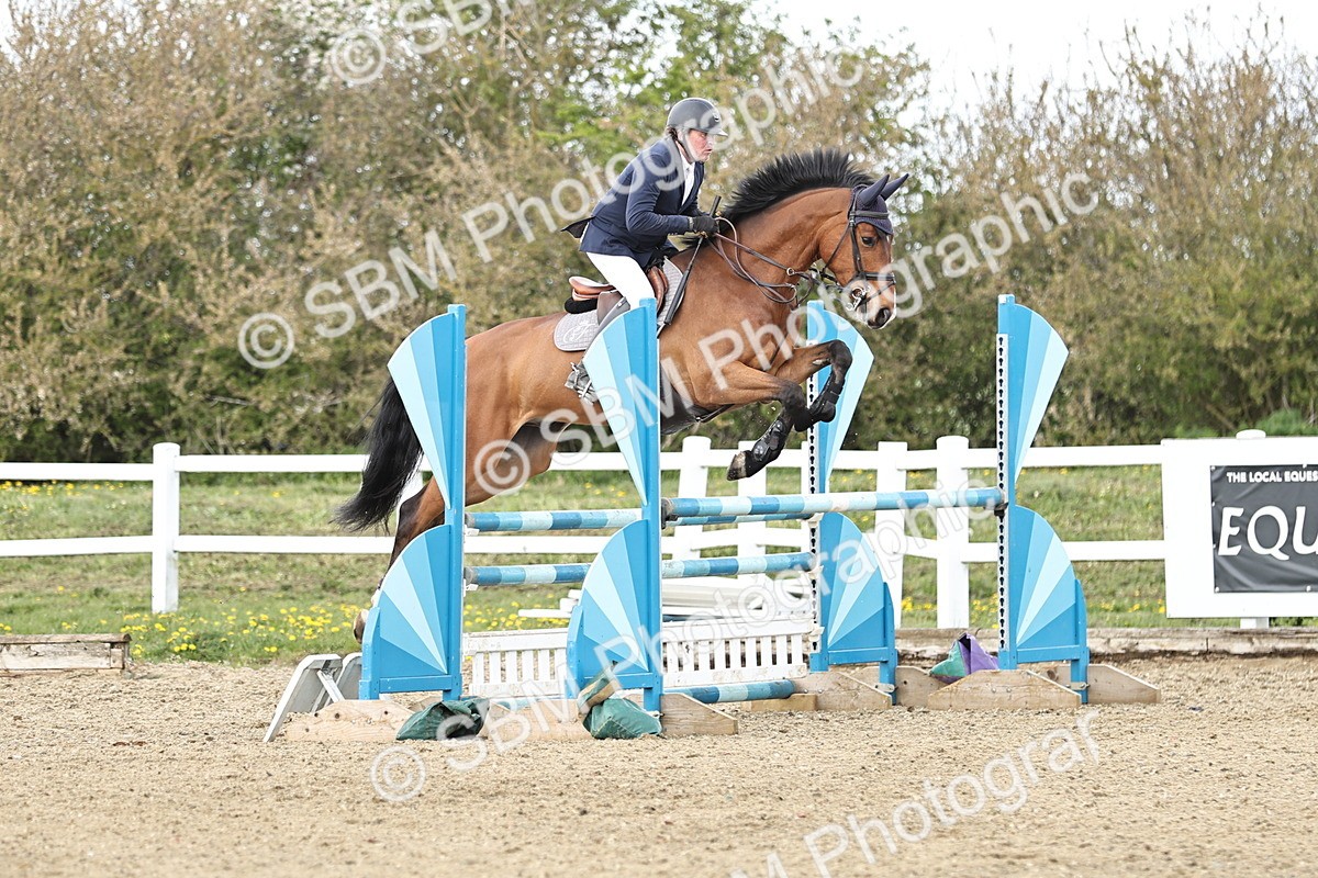 SBM_001150 - Class 4 - Senior Newcomers - 1.10m
