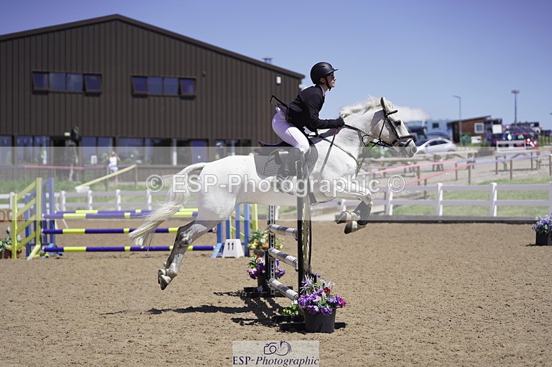 230624A-124658-01406 - Cls 24 Pony Discovery & 90cm Open