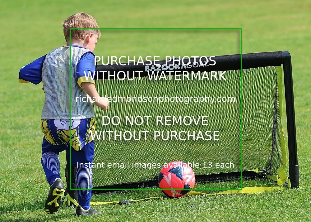 533A8433 - Kendal United Boys & Girls,Saturday minis (11/7/26)
