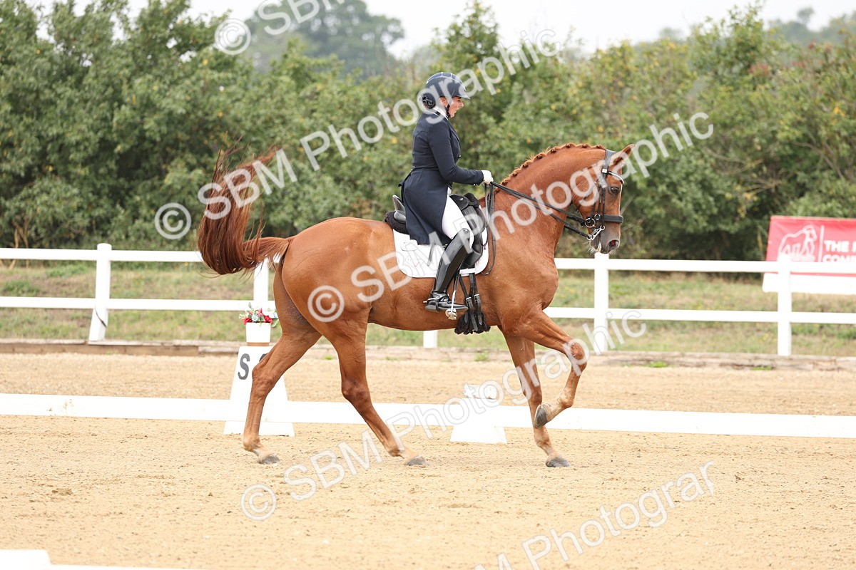 SBM_007068 - Class 9 - FEI INT I - 13.37-14.33