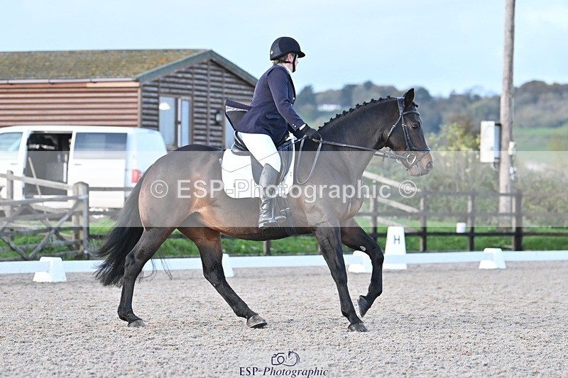 231105-160956-04041 - Cls 4 Novice 24 15.24 to 16.35 break