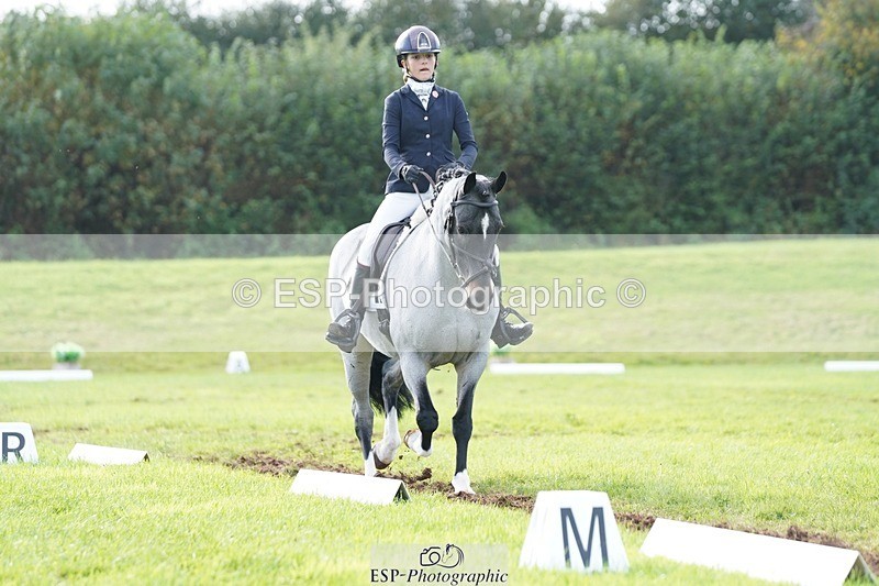 241025-125918-07366 - 561-Isabella.Moreton-THE.BALLAGH.LADY