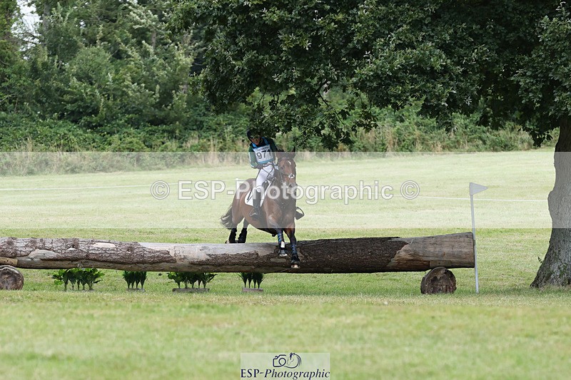 240825X-173851-38388 - 80cm XC 17.30 to End