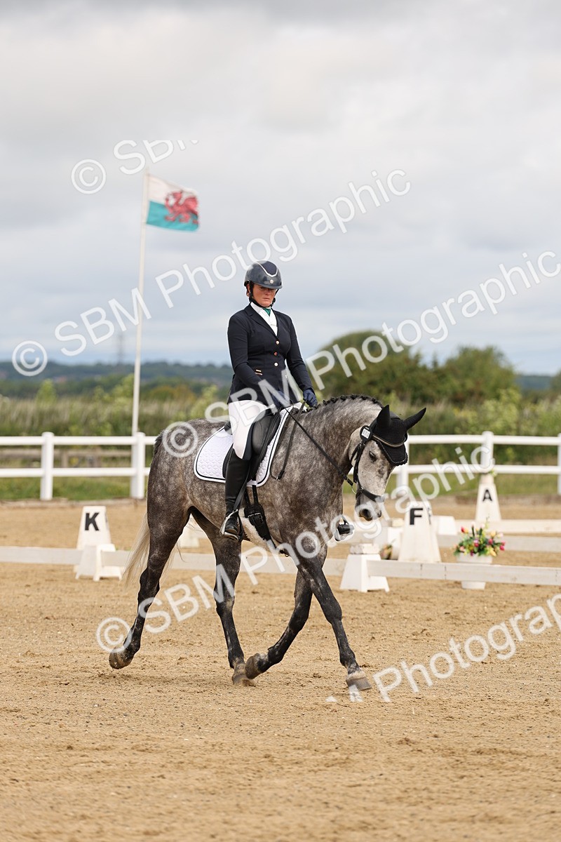 SBM_001156 - Class 1 - Prelim 4 - 8.00-10.20