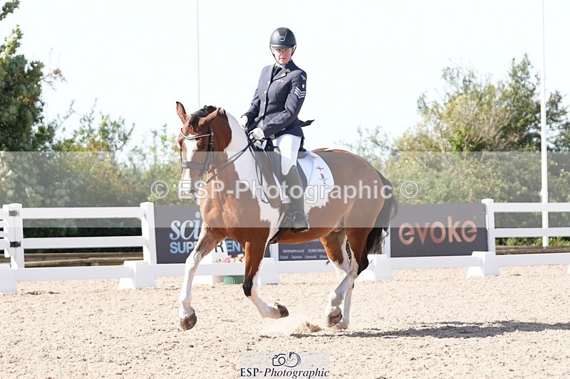 250906-151937-04724 - 112-Mel.DayDolderwydd.lucky.Maisie