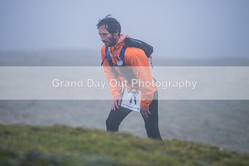 Sale-196 - Sale Fell Race Saturday 22nd November 2025