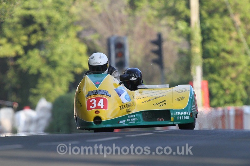 IMG_5540 - Thursday Practice - TT 2013 Side Car