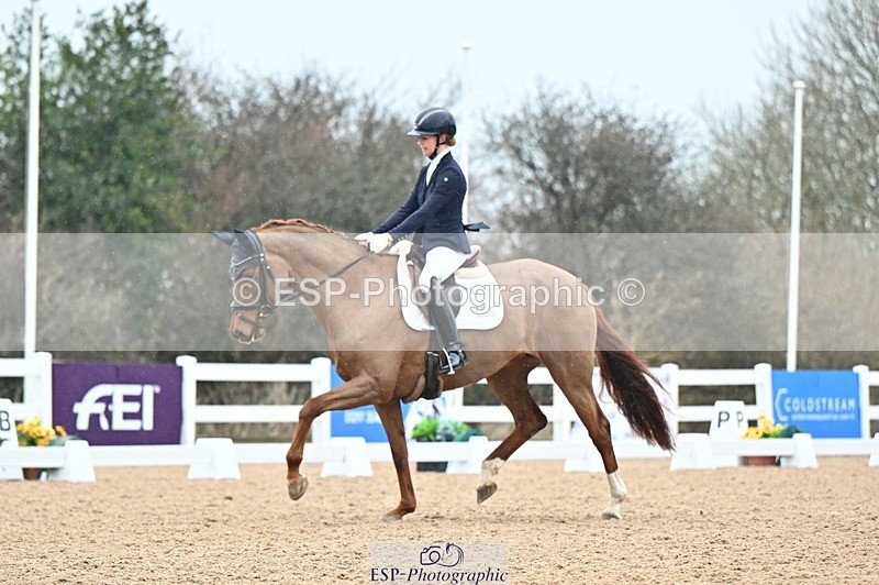 250214-120814-01435 - 148-Robyn.Walker-Voila.St.Giles