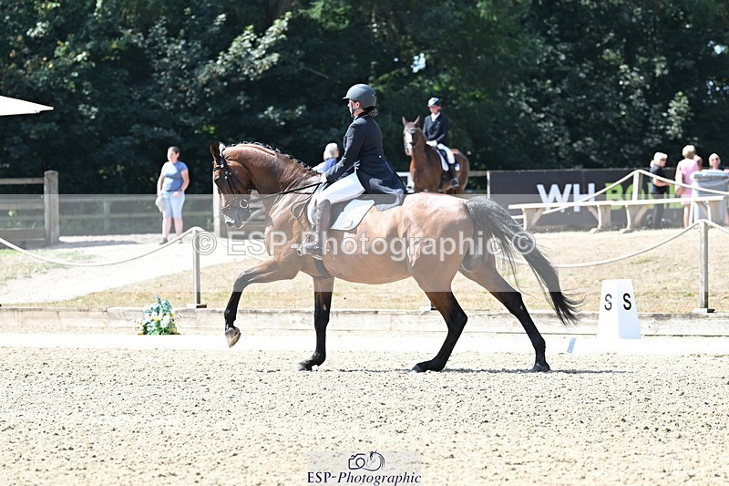 250810A-121217-06247 - 041-Laura.GreenIreldo.L