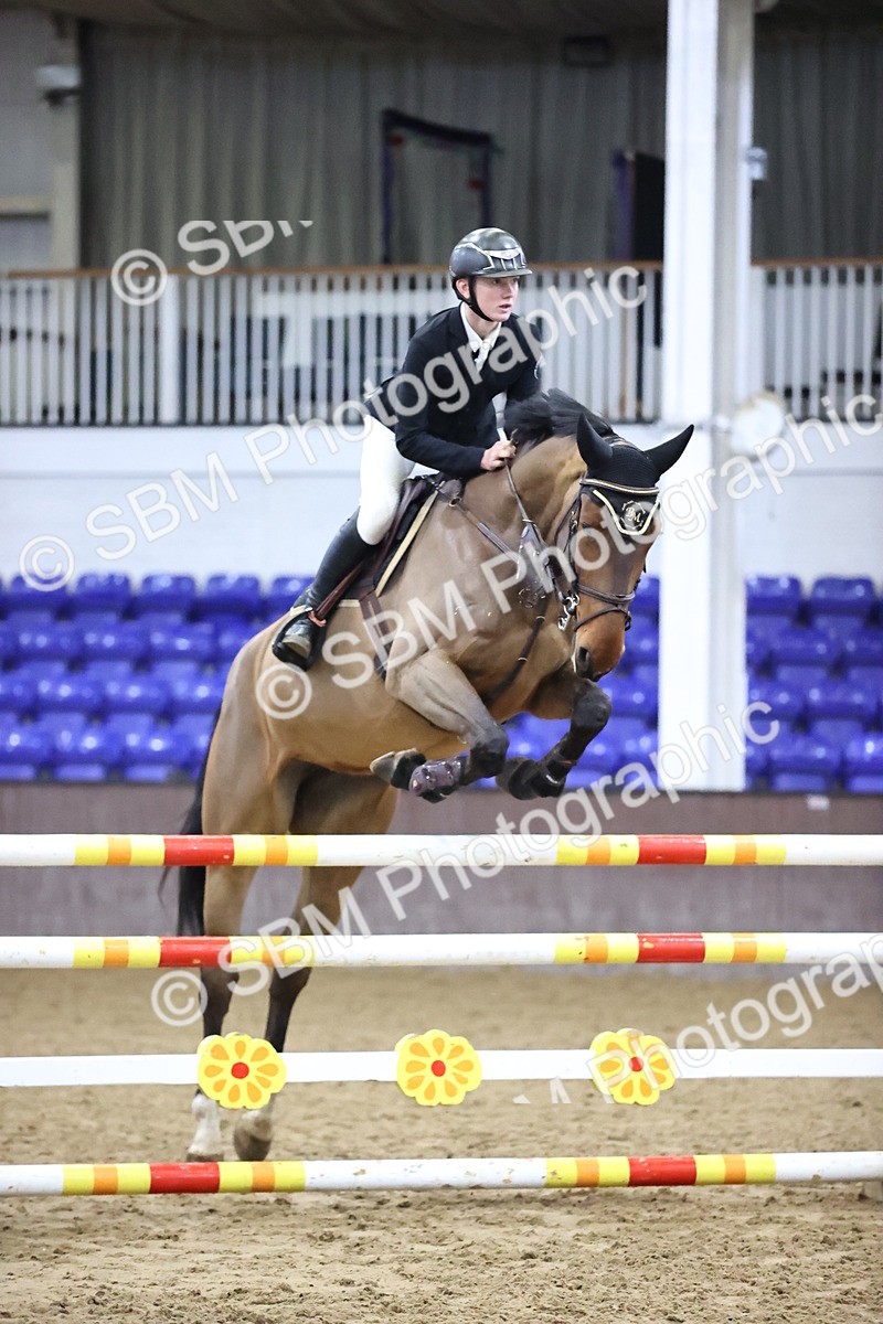 SBM_005358 - Class 17 - Senior Newcomers 1.10m