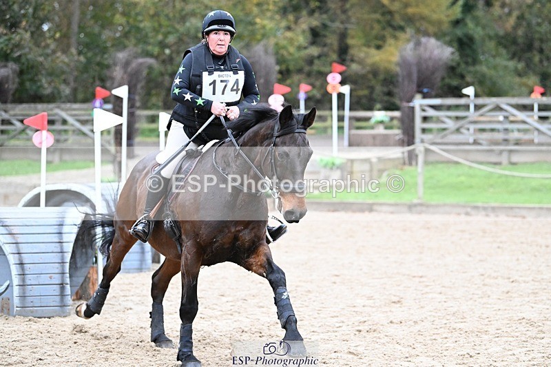 241116-143008-02029 - Cls 3 90-95cm