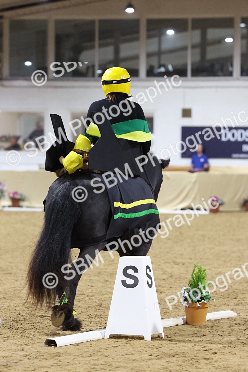 SBM_09902 - Class 52 Strictly Fancy Dress-Age