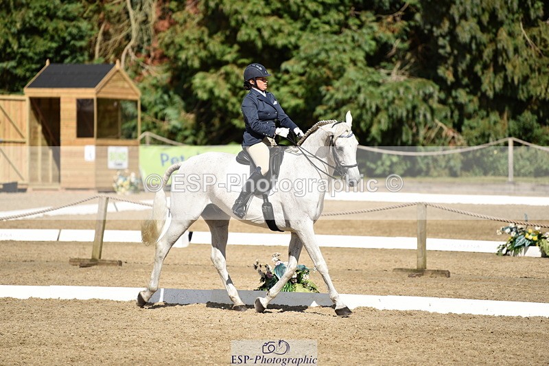 140110A-051130-12407 - 161-Alison.Zuend-Il.Danubio